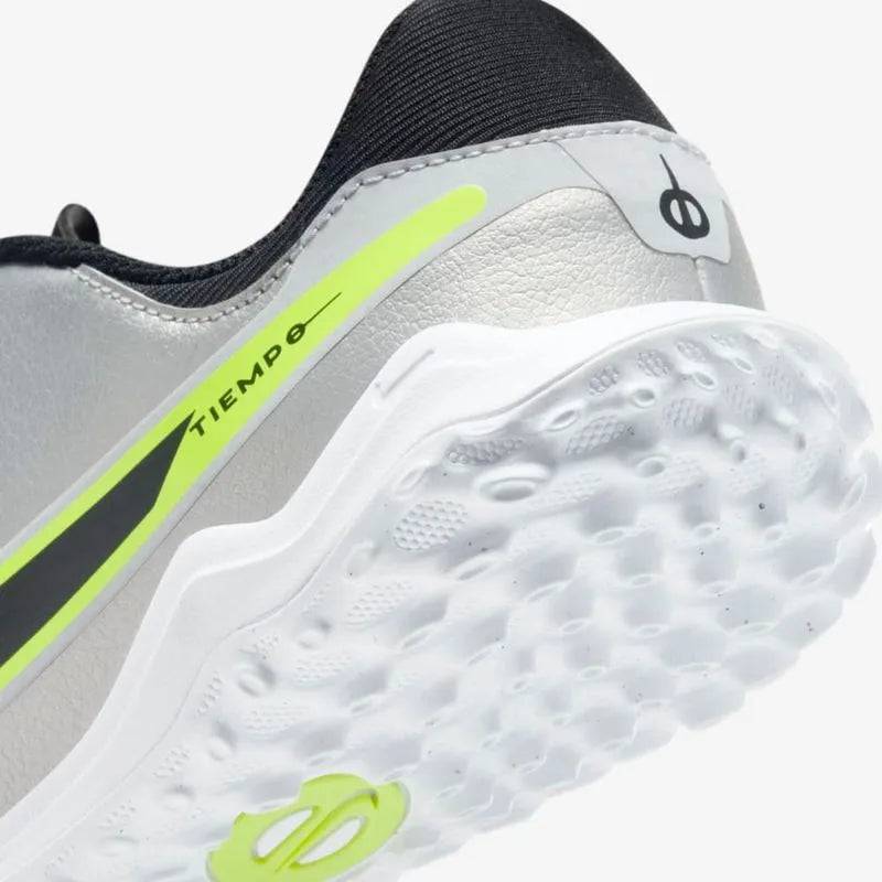 Nike Jr. Tiempo Legend 10