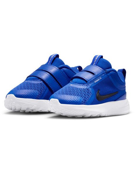 Nike Cosmic Runner