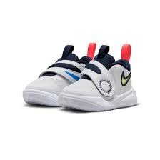 Nike Team Hustle D 11 Tenis para bebé e infantil