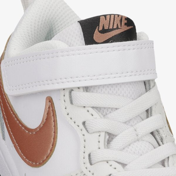 Nike Court Borough Low 2